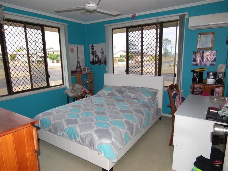 18 Wynne Parade, Maryborough QLD 4650