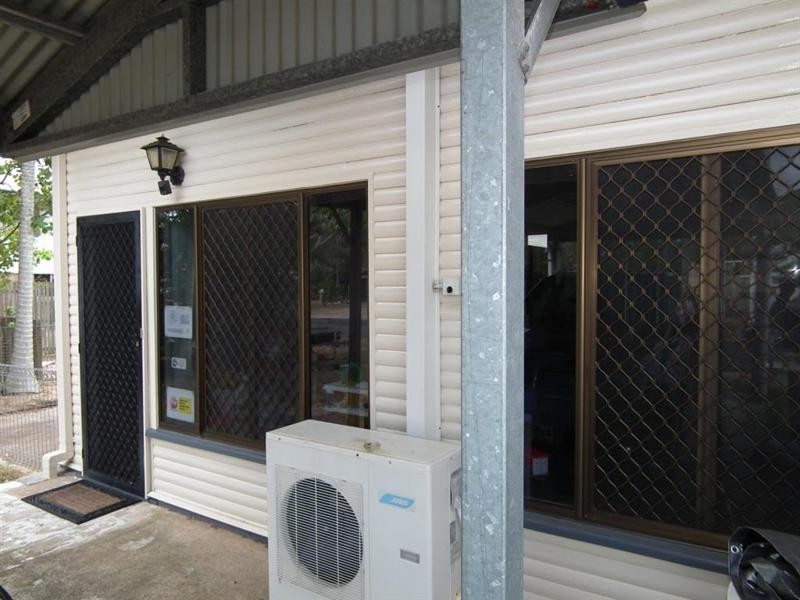 18 Wynne Parade, Maryborough QLD 4650