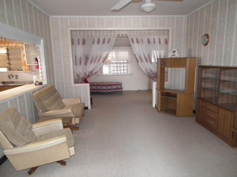 9 Cunningham Street, Maryborough QLD 4650