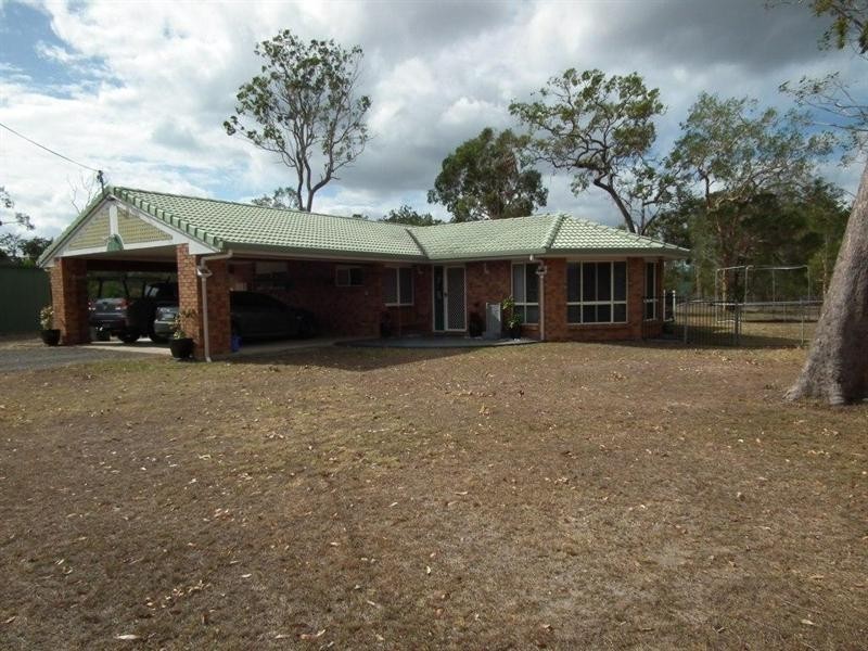 36 Loretto Drive, Oakhurst QLD 4650