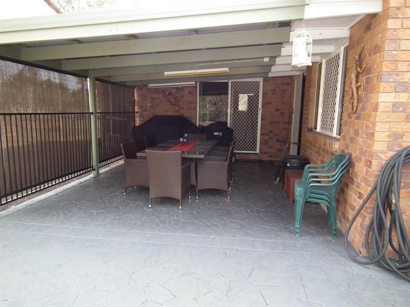 36 Loretto Drive, Oakhurst QLD 4650