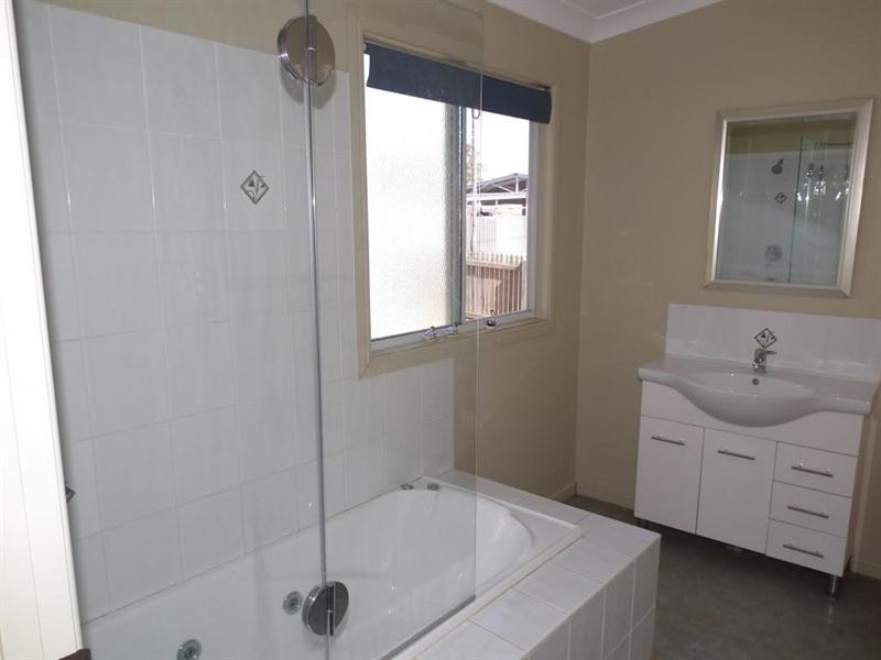 130 Gympie Road, Tinana QLD 4650