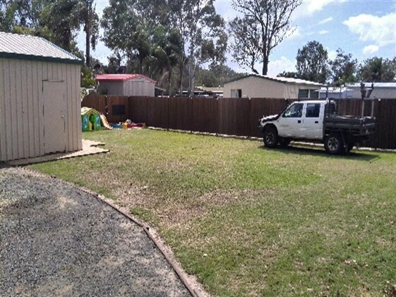 105 Hammond Street, Urangan QLD 4655