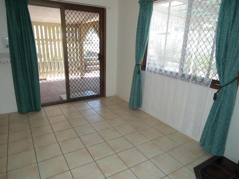 8 Ruby Street, Aldershot QLD 4650