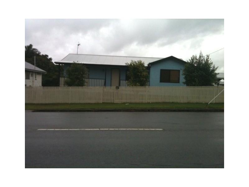 187 Pallas Street, Maryborough QLD 4650