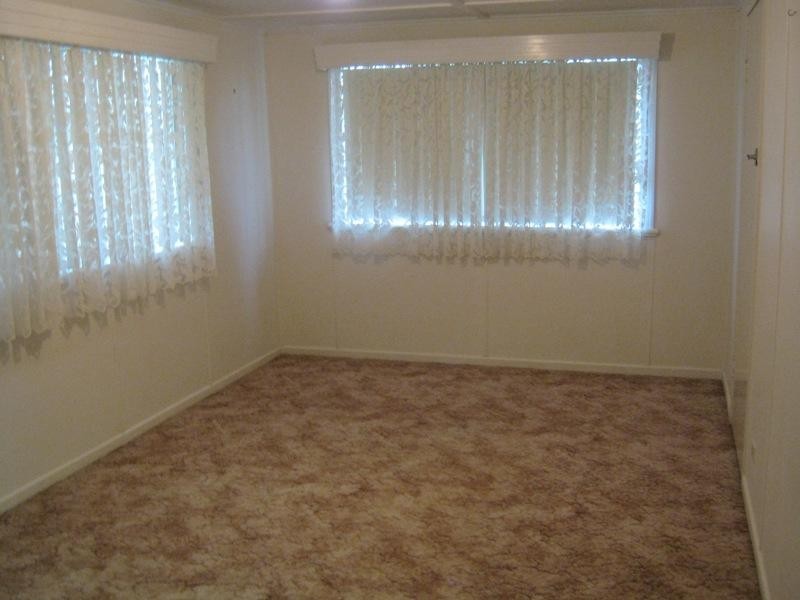 10 Meredith Street, Maryborough QLD 4650