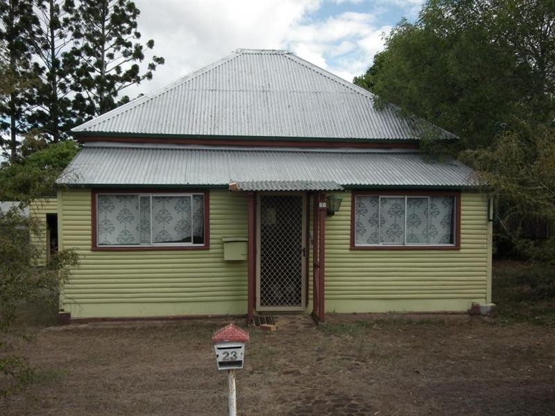 23 High Street, Tinana QLD 4650