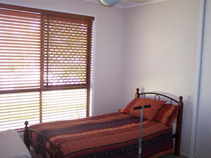 42 Vaughan Street, Aldershot QLD 4650