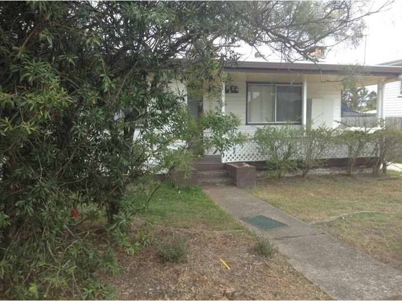 27 Tapscott Street, Maryborough QLD 4650