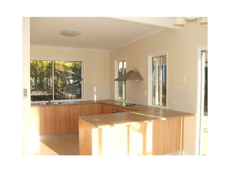 2/361 Lennox Street, Maryborough QLD 4650