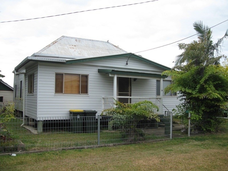 18 King Street, Maryborough QLD 4650