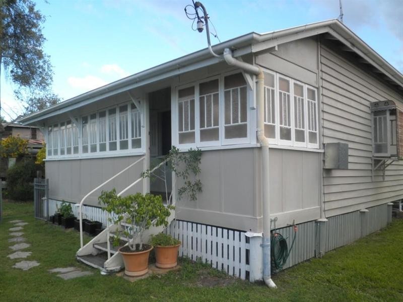 16 Brennan Avenue, Maryborough QLD 4650