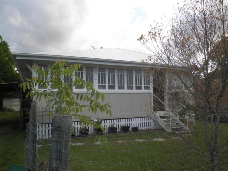 16 Brennan Avenue, Maryborough QLD 4650