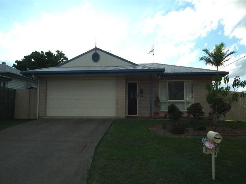 8 Richmond Lane, Maryborough QLD 4650