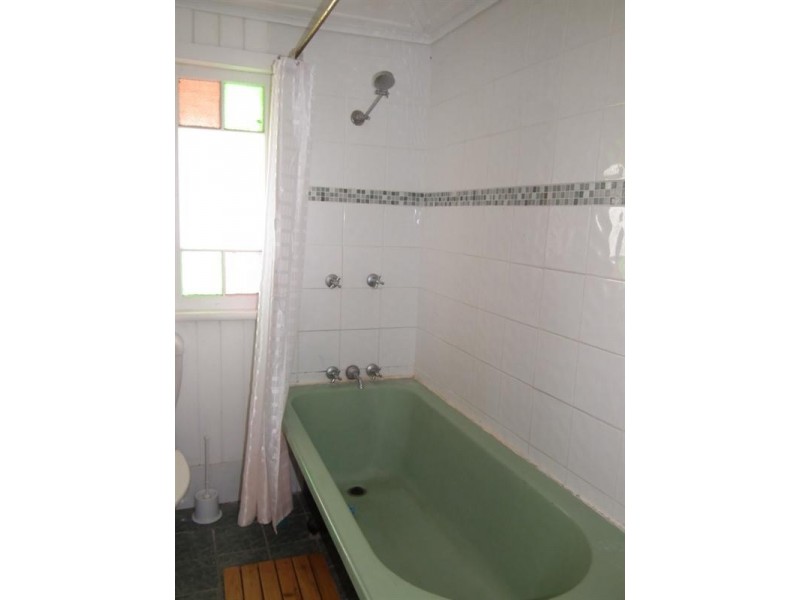 104 Walker Street, Maryborough QLD 4650