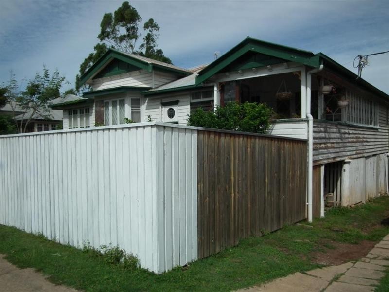 104 Walker Street, Maryborough QLD 4650