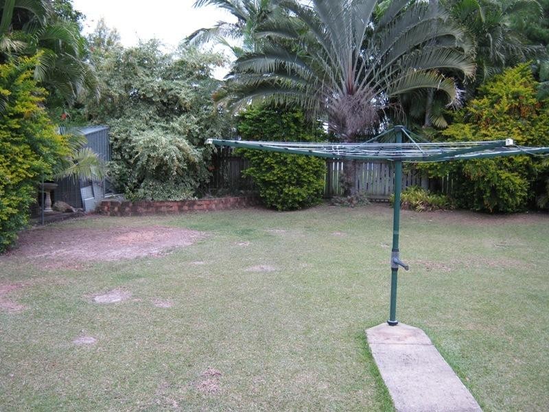 10 Meredith Street, Maryborough QLD 4650