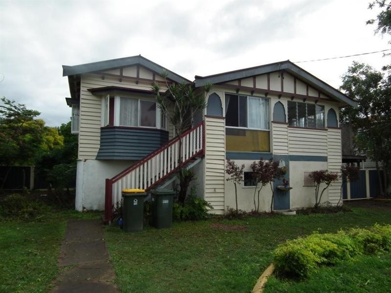 10 Smith Street, Maryborough QLD 4650