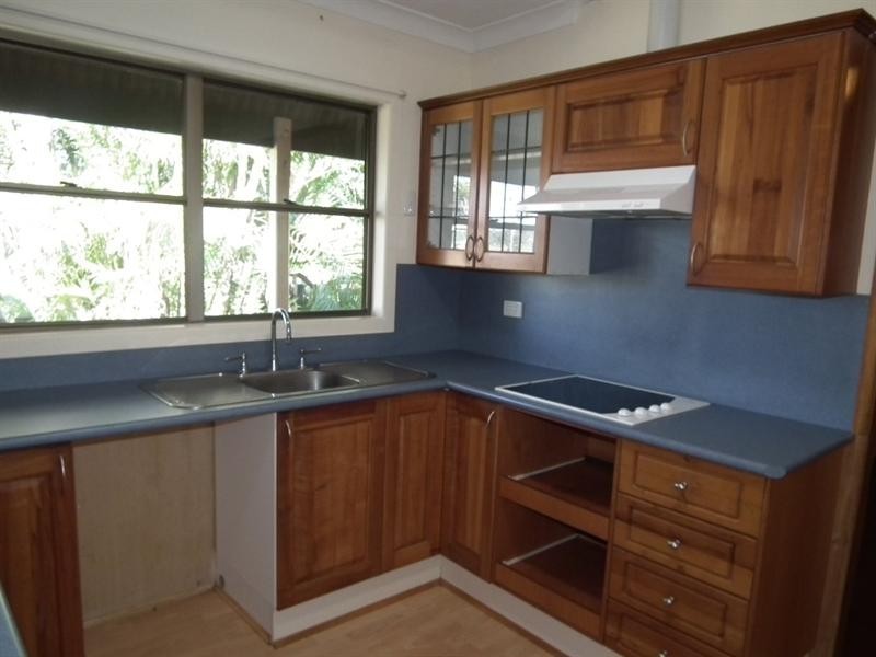 14 Inman Street, Tiaro QLD 4650