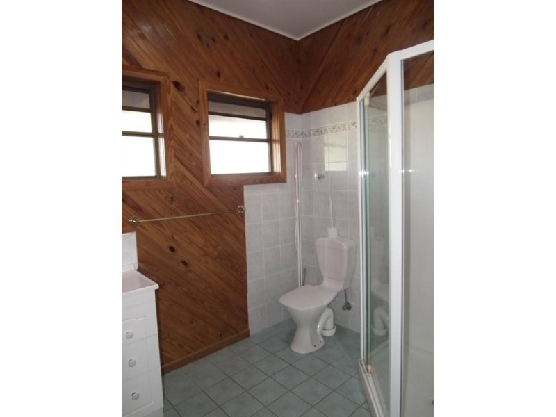 14 Inman Street, Tiaro QLD 4650