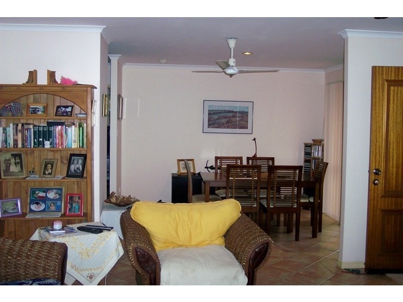 6 Poinciana Court, Tinana QLD 4650