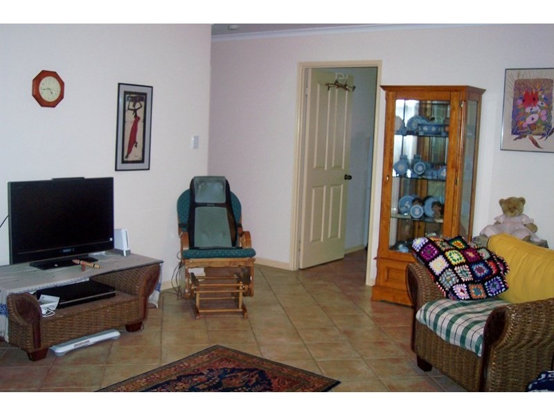 6 Poinciana Court, Tinana QLD 4650