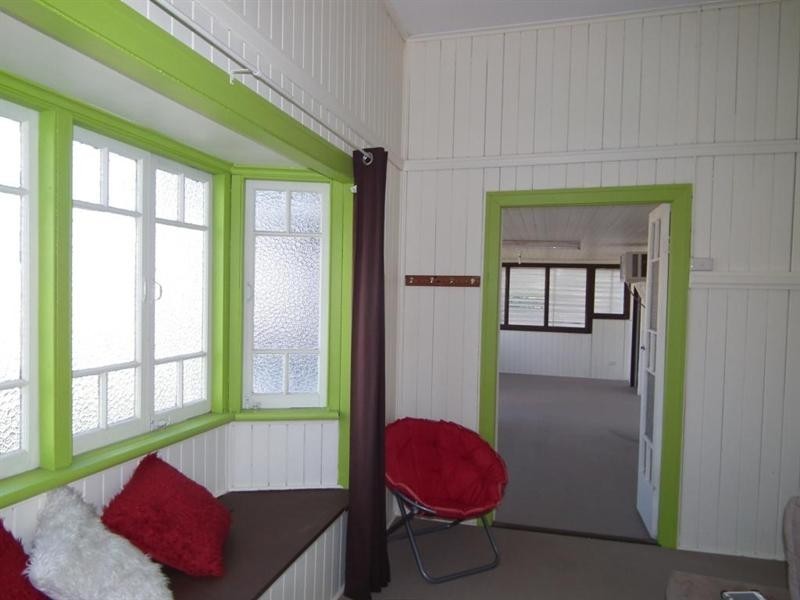 174 Ferry Street, Maryborough QLD 4650