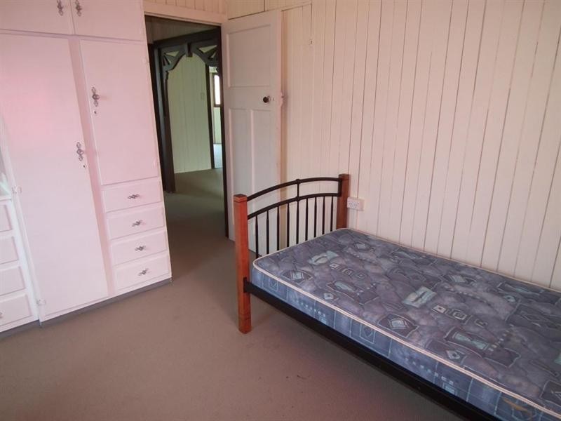 174 Ferry Street, Maryborough QLD 4650