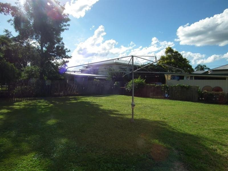 174 Ferry Street, Maryborough QLD 4650