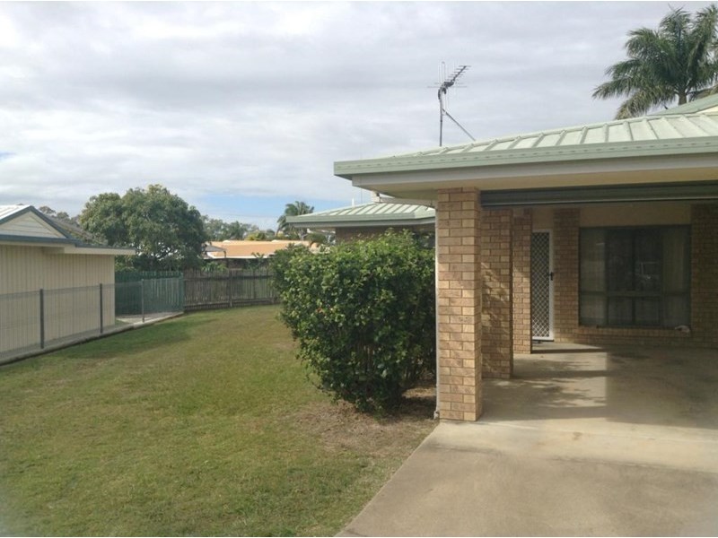 1/8 Magnolia Court, Maryborough QLD 4650