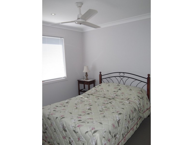 30 Lachlan Drive, Oakhurst QLD 4650