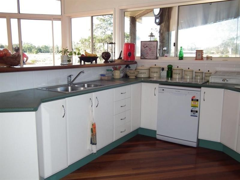 388 Eatonvale Road, Tinana QLD 4650