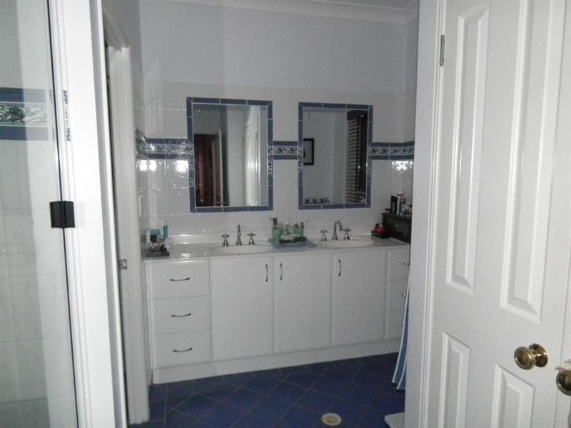 388 Eatonvale Road, Tinana QLD 4650