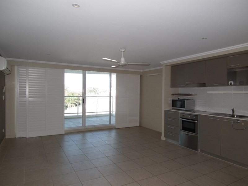 321/569 Esplanade, Urangan QLD 4655