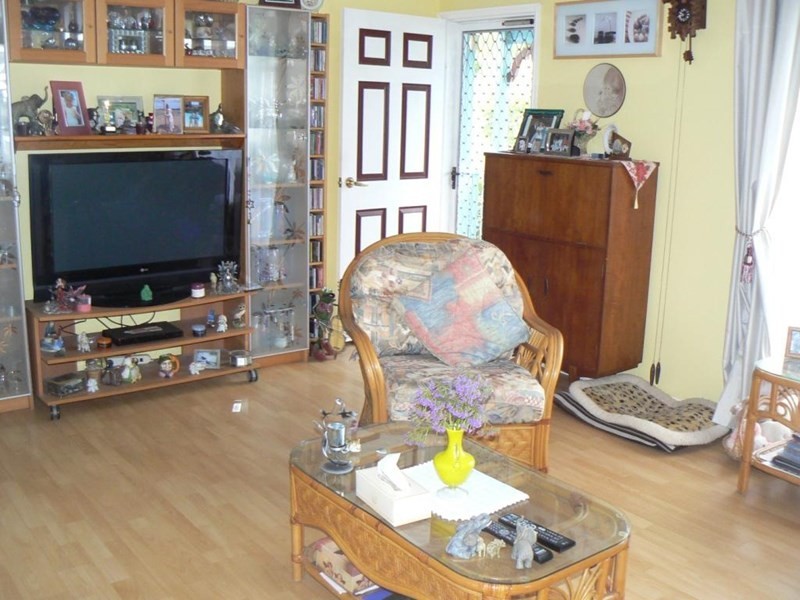 18 Walter Street, Tiaro QLD 4650