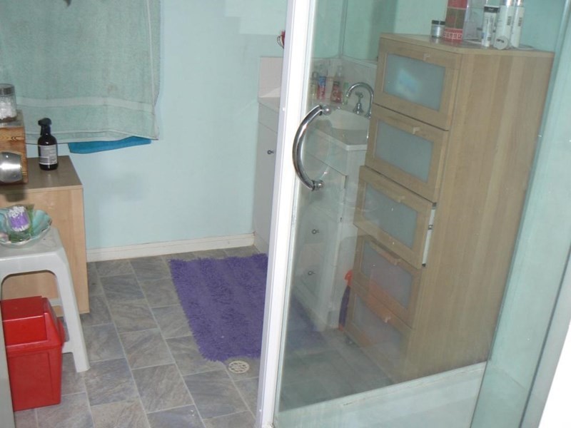 18 Walter Street, Tiaro QLD 4650