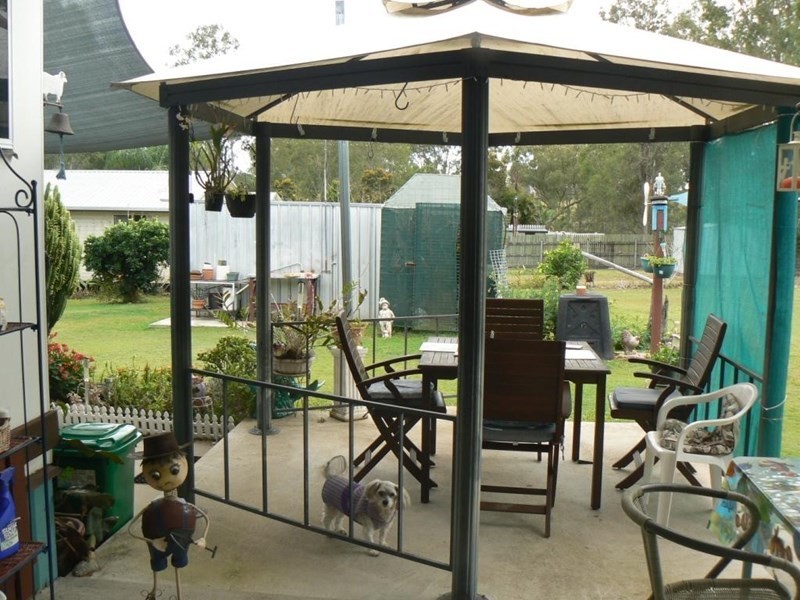 18 Walter Street, Tiaro QLD 4650