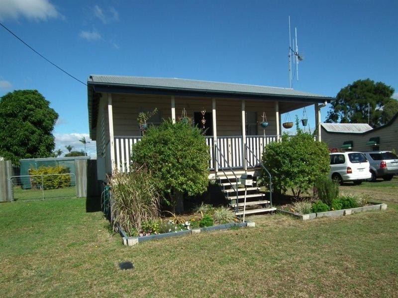 42 Frank Street, Maryborough QLD 4650