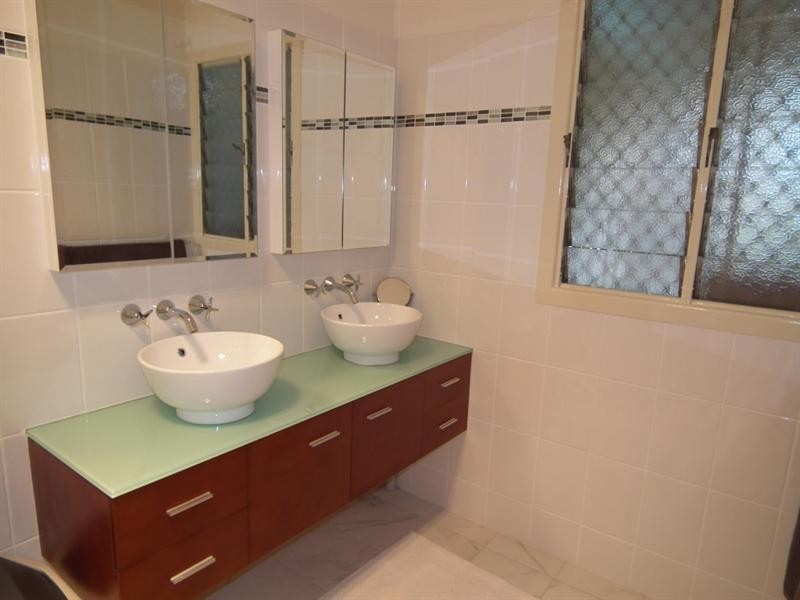 24 Doon Villa Avenue, Maryborough QLD 4650