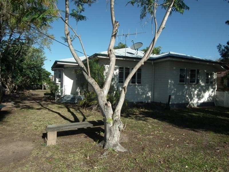 24 Doon Villa Avenue, Maryborough QLD 4650