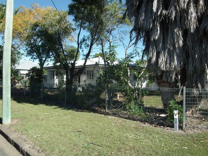24 Doon Villa Avenue, Maryborough QLD 4650