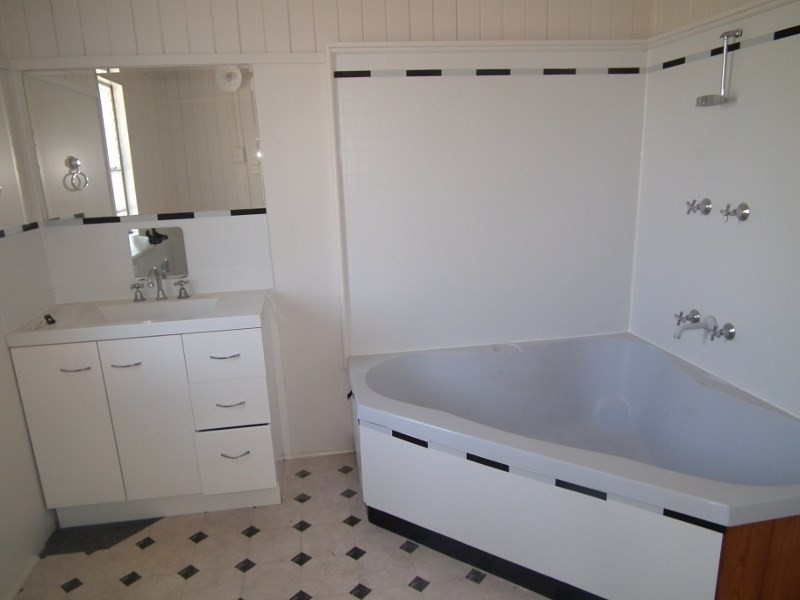 44 Woodstock Street, Maryborough QLD 4650