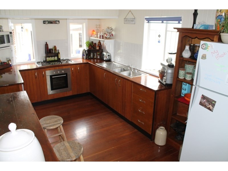 25 Grosvenor Street, Maryborough QLD 4650