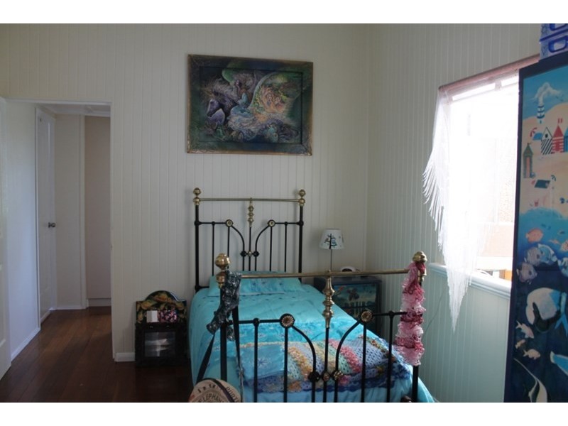 25 Grosvenor Street, Maryborough QLD 4650