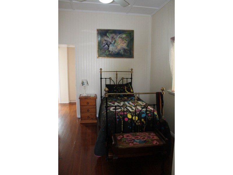 25 Grosvenor Street, Maryborough QLD 4650
