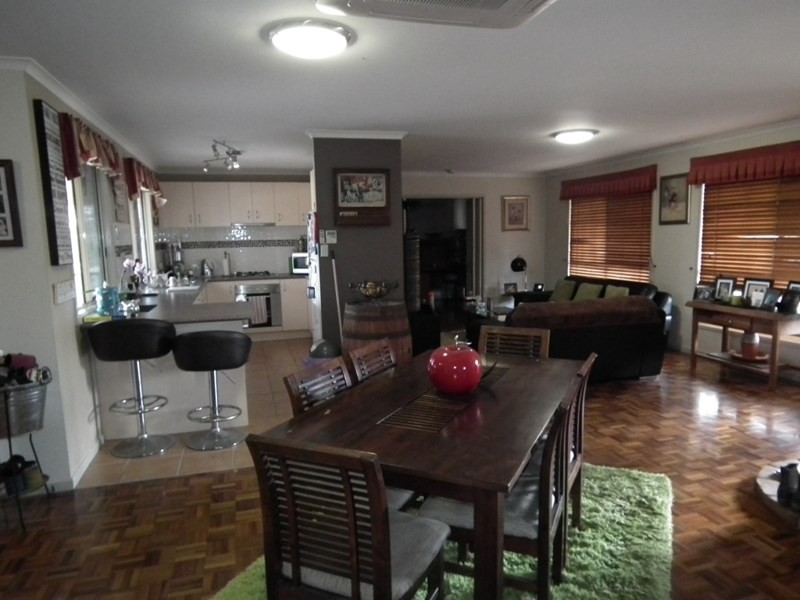 39 Kirrang Court, Antigua QLD 4650