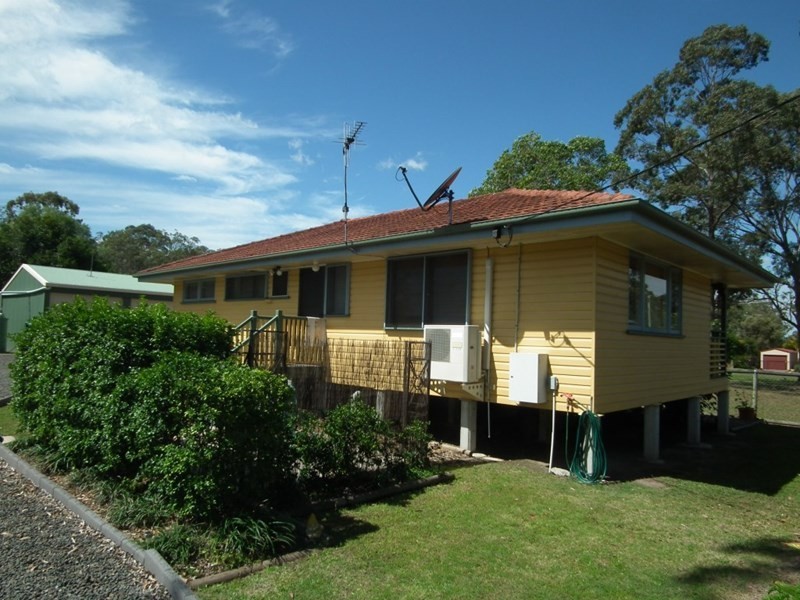 103 Bronze Street, Aldershot QLD 4650