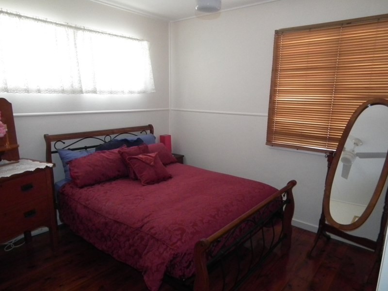 103 Bronze Street, Aldershot QLD 4650