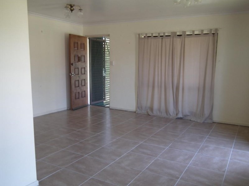 38 Bushnell Street, Granville QLD 4650