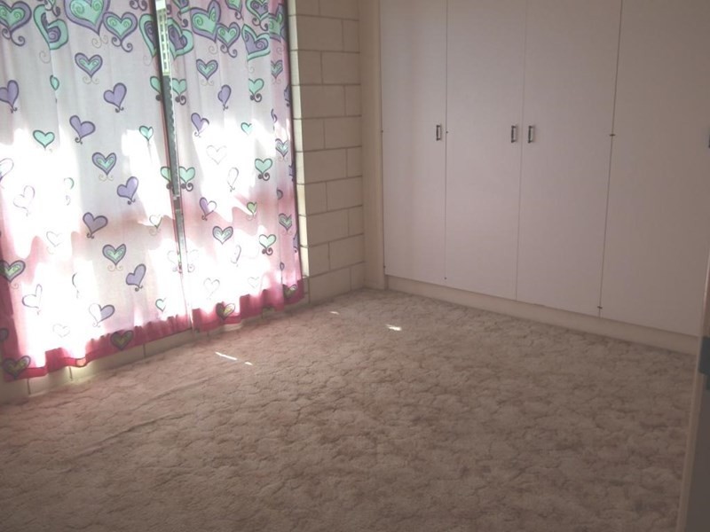 38 Bushnell Street, Granville QLD 4650